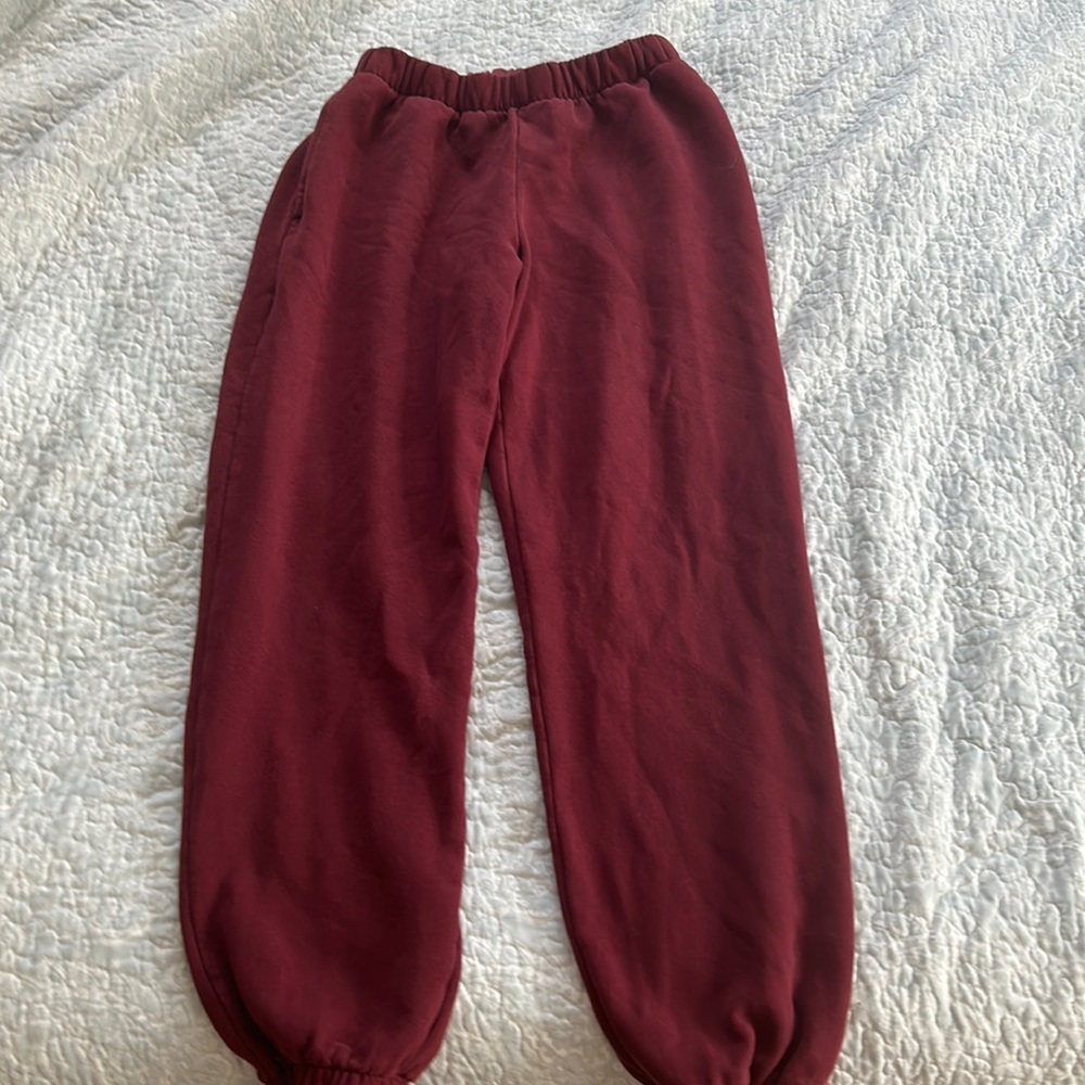 Brandy Melville burgundy sweats
